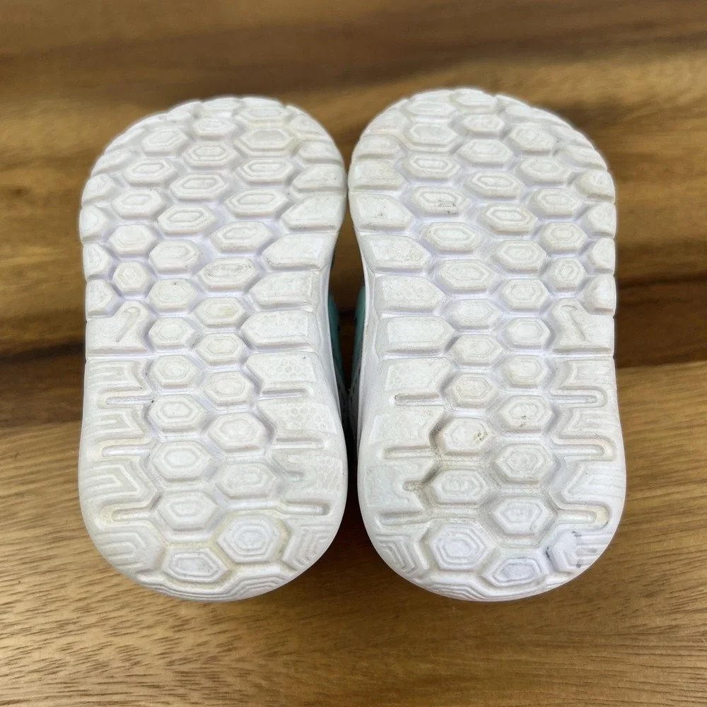 Baby Girls Nike Flex Experience 4 Gray Athletic Slip On Sneakers Shoes‎ Size 2 C